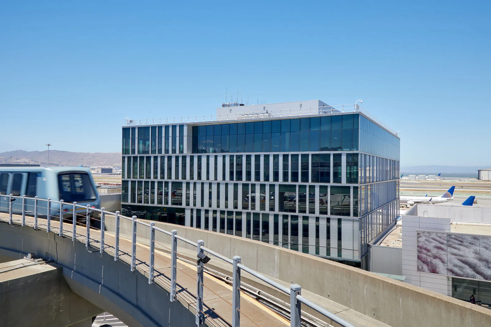 Courtyard 3 Connector, San Francisco International Airport — Institutional Structural Engineering, San Francisco, CA